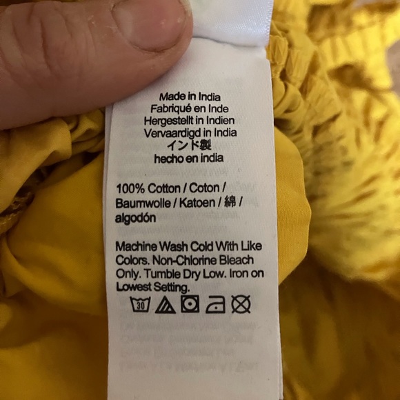 🌼Ruffle Trim Crop Tank 🌼 - Picture 5 of 9